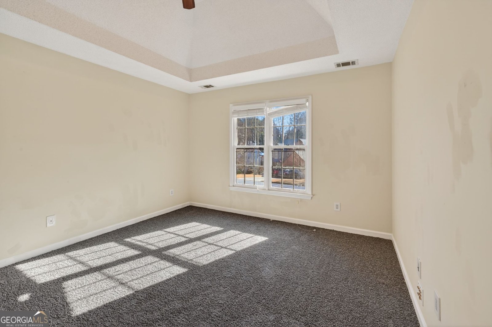 7038 Surrey Drive Woodstock - Photo 11