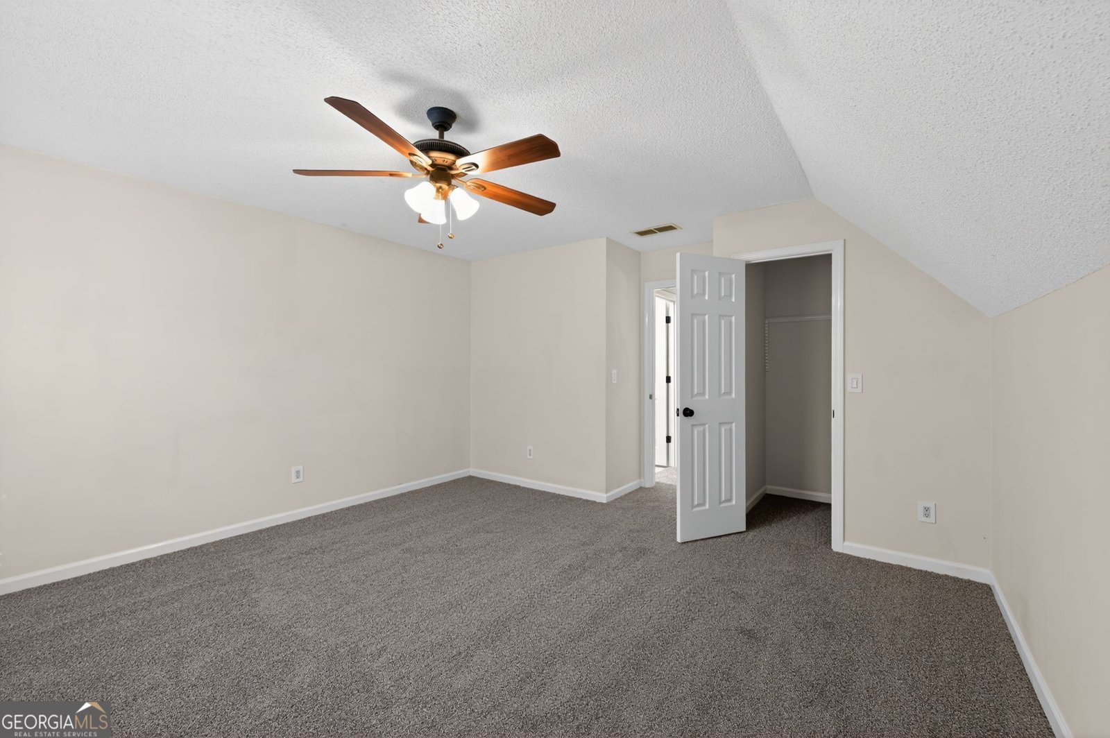 7038 Surrey Drive Woodstock - Photo 15