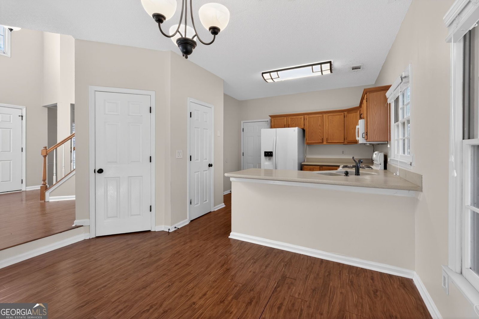 7038 Surrey Drive Woodstock - Photo 9