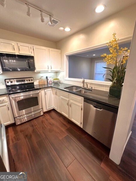 706 Abingdon Way Sandy Springs - Photo 11