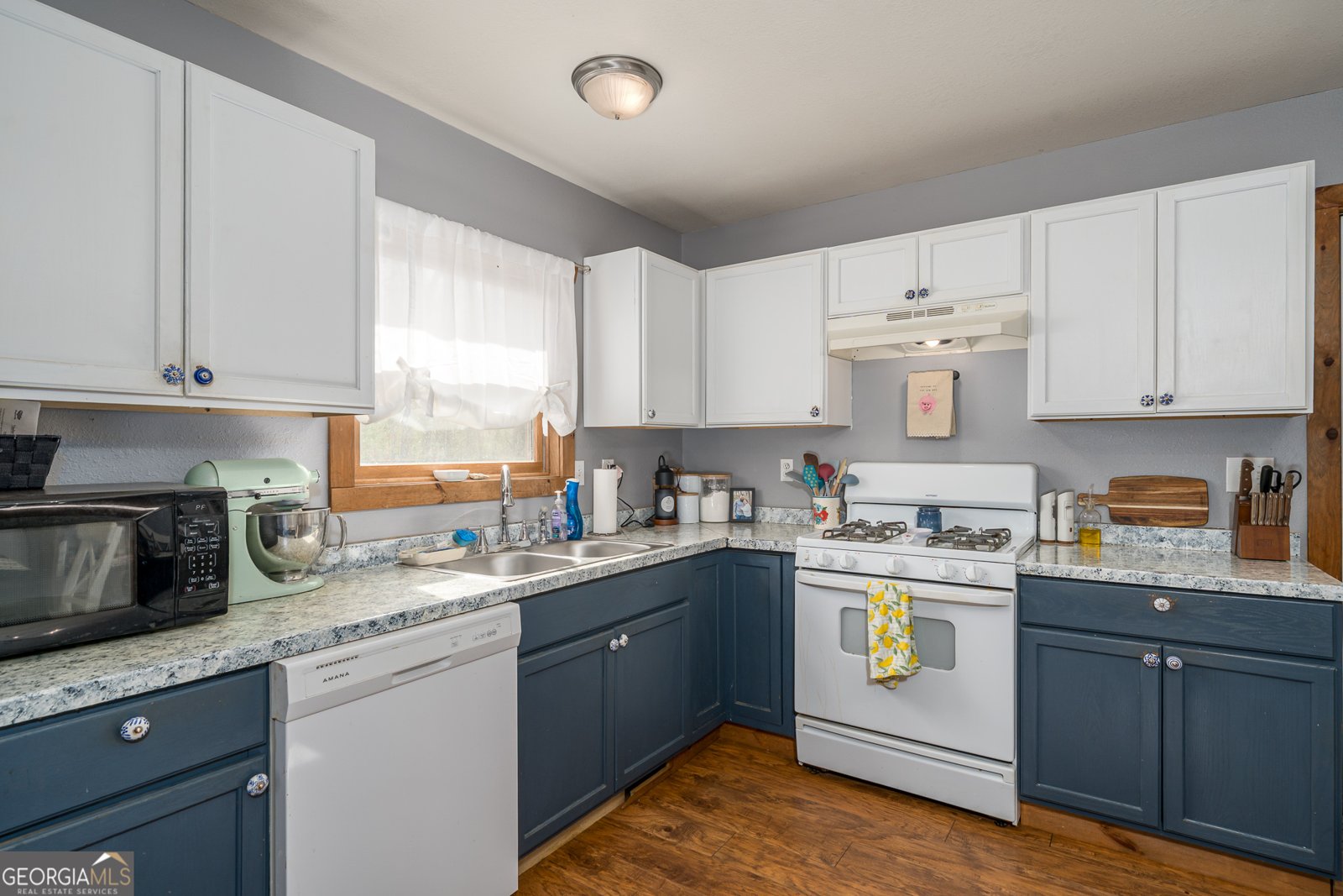 684 Ash Loop Road Blue Ridge - Photo 12