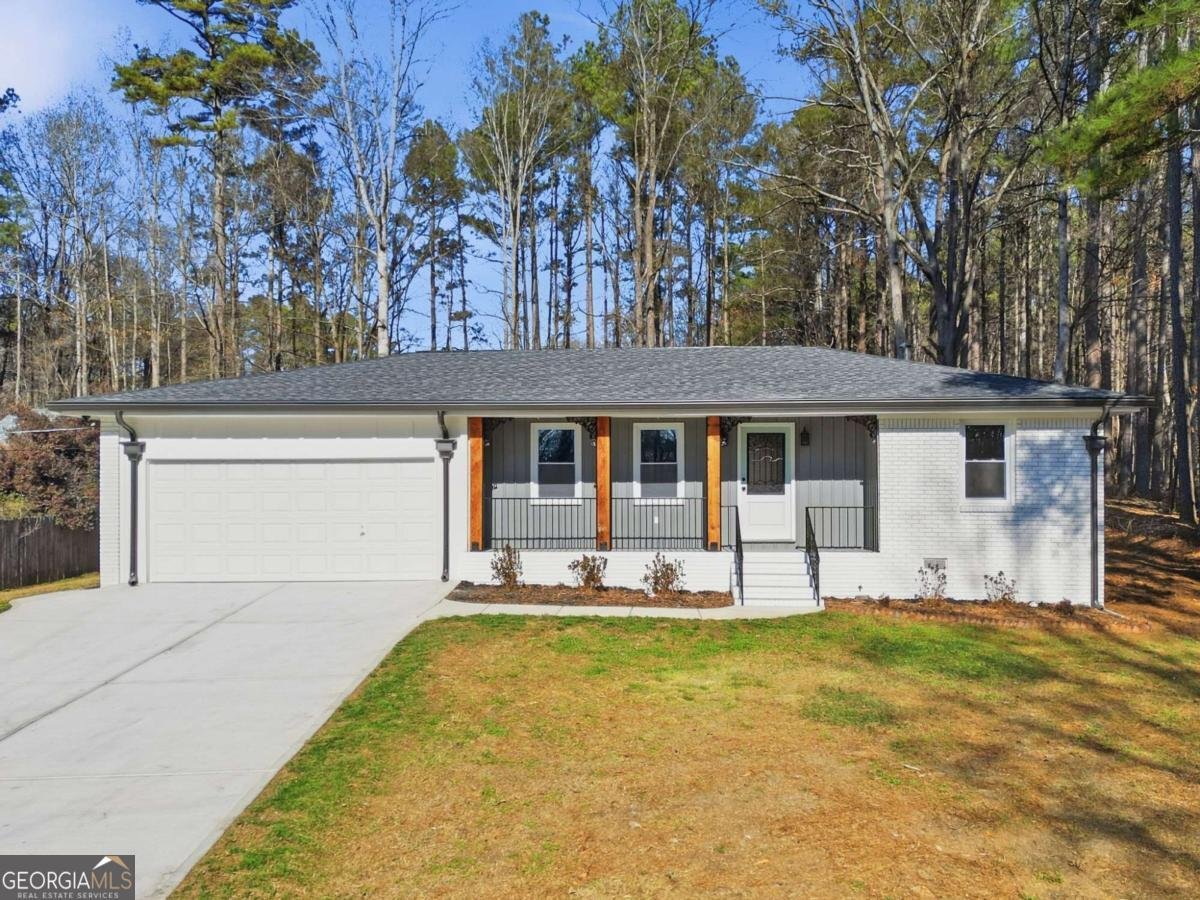 2702 Beecher Drive Austell - Photo 1