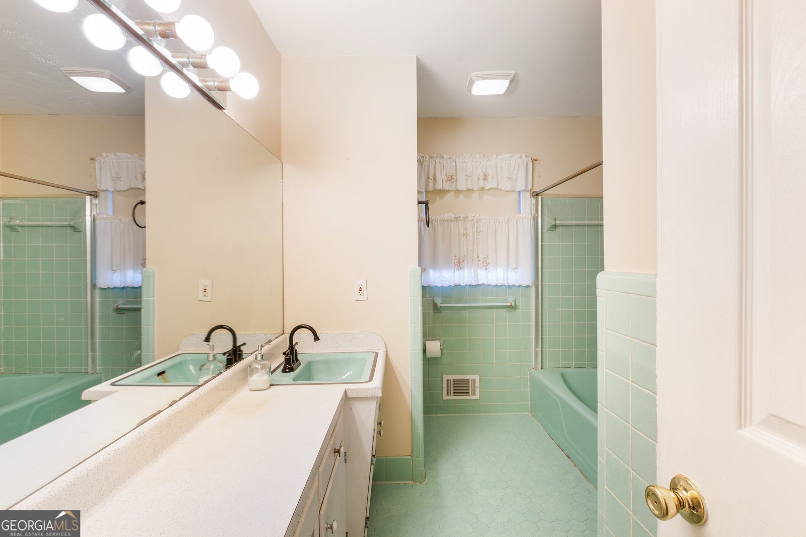 2661 The Fontainebleau Atlanta - Photo 21