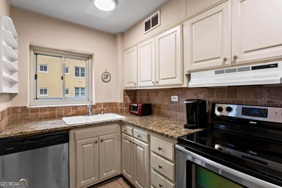 300 Peachtree Street Atlanta - Photo 9