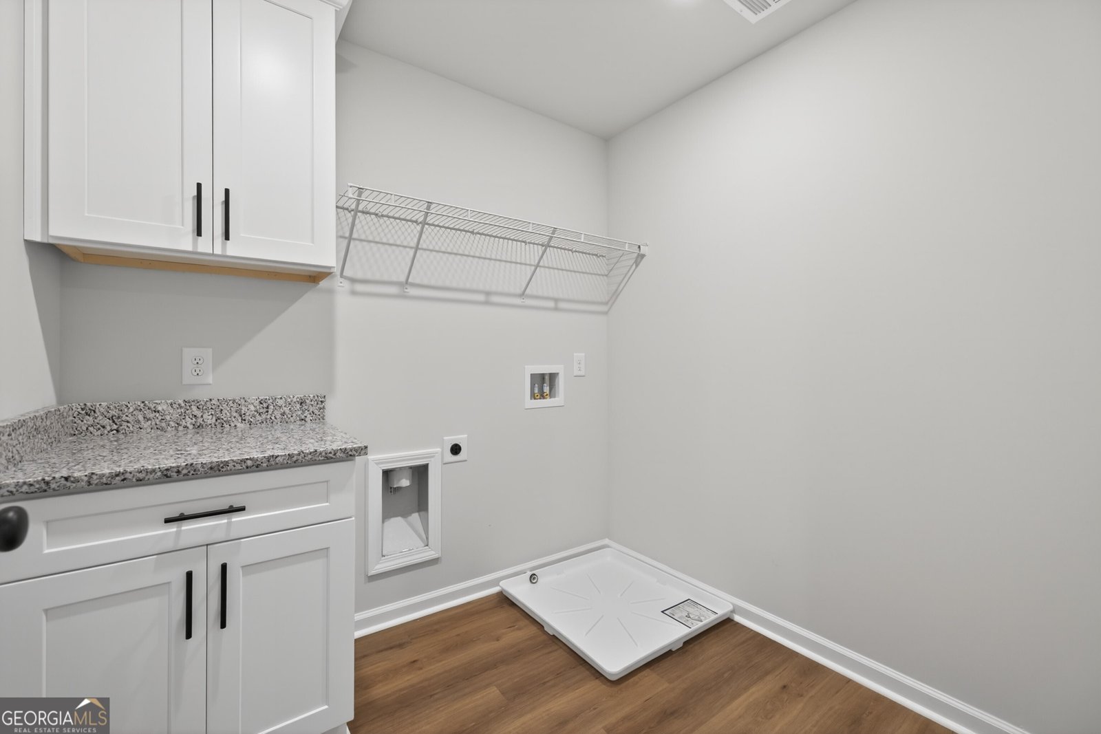 594 Madison Street Commerce - Photo 26