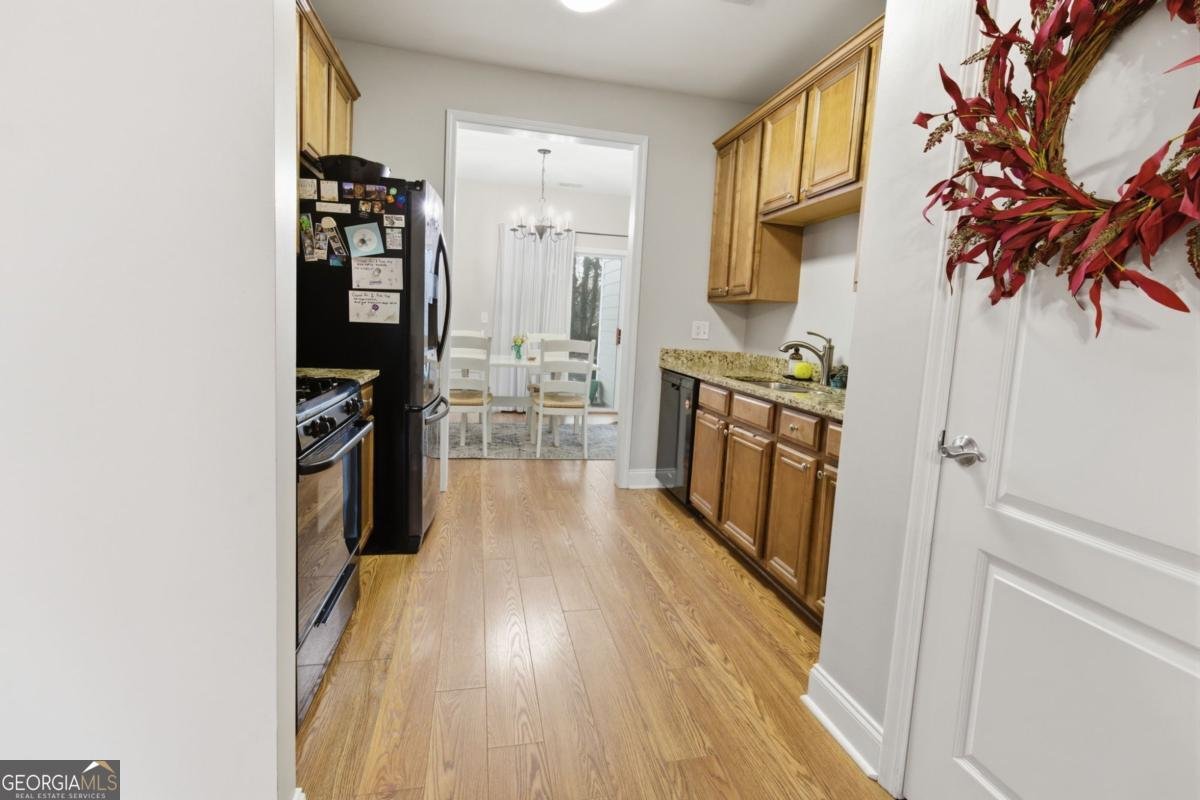 203 River Green Avenue Canton - Photo 7