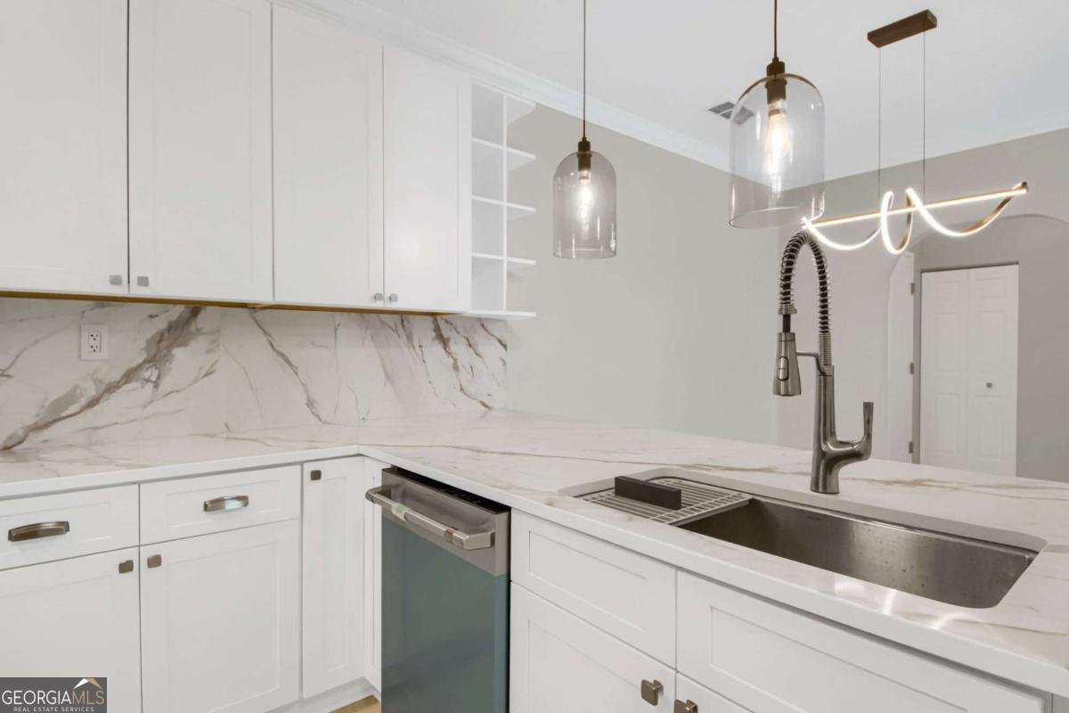 2499 Peachtree Road Atlanta - Photo 8