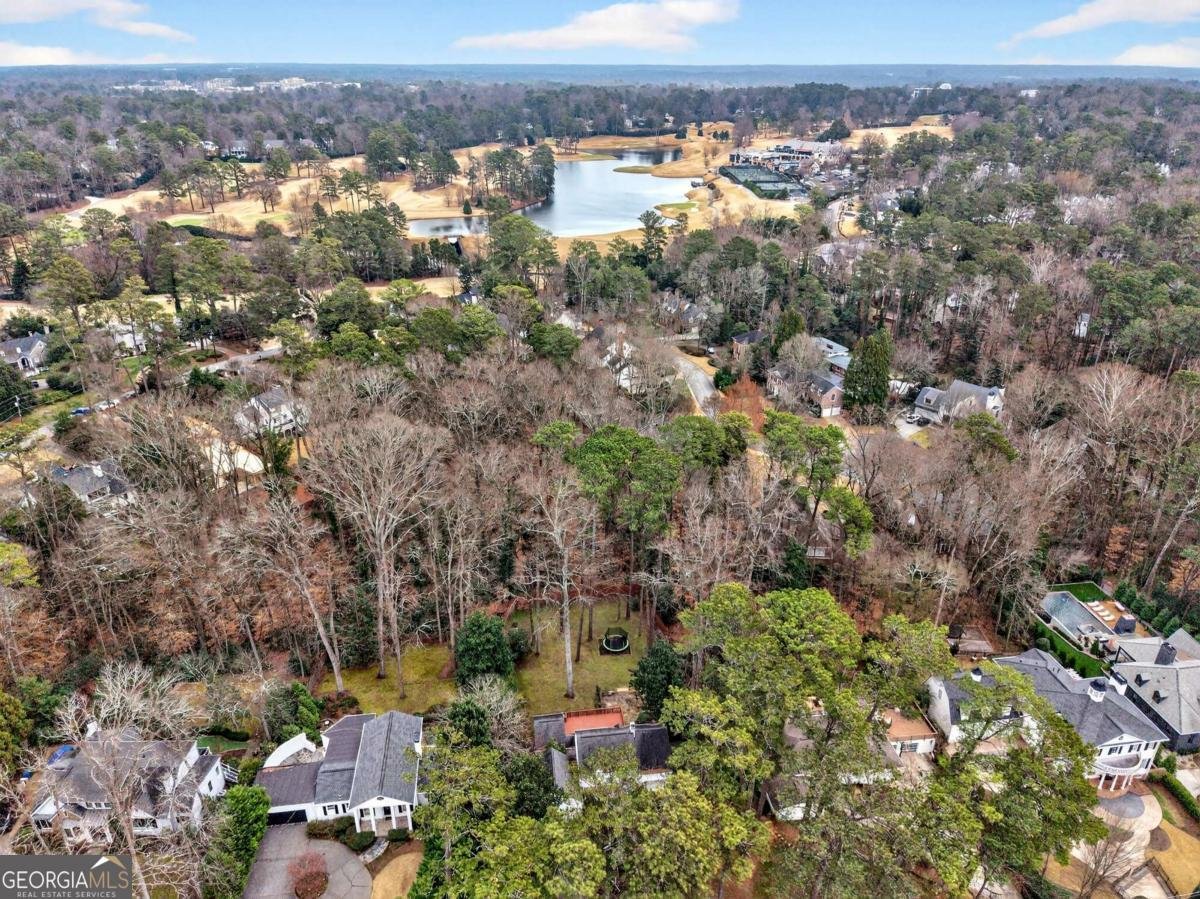 4105 Peachtree Dunwwoody Road Atlanta - Photo 38