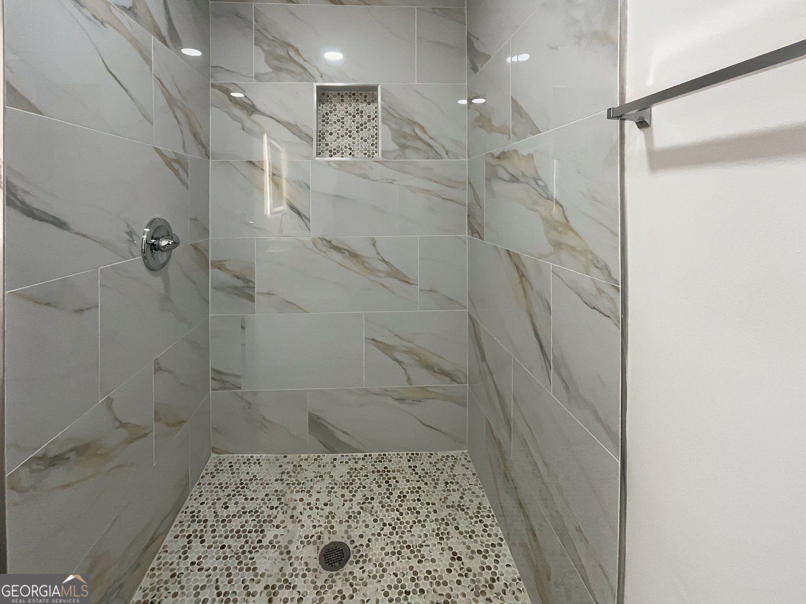 4922 Glenside Court Stone Mountain - Photo 14