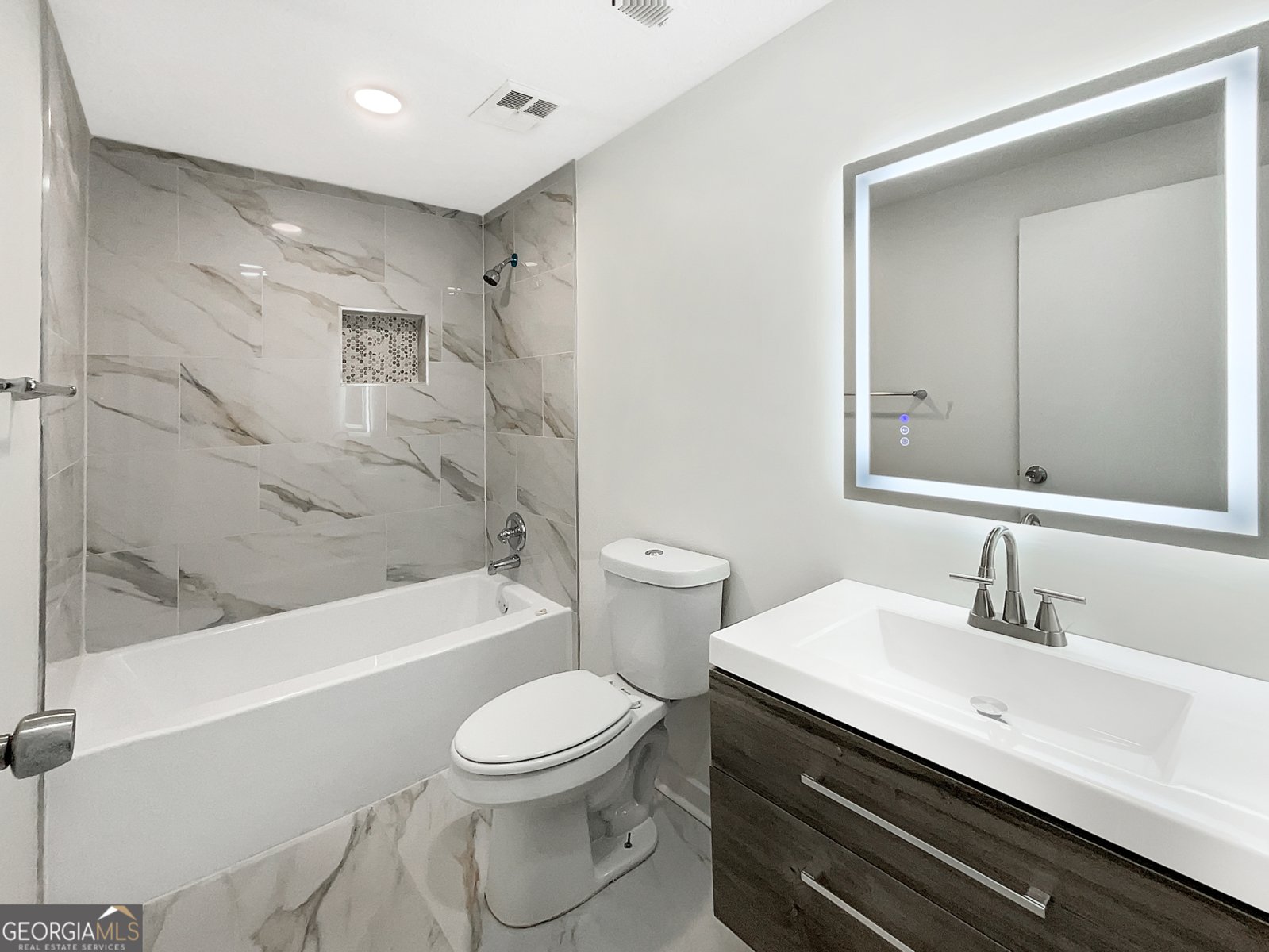 4922 Glenside Court Stone Mountain - Photo 16