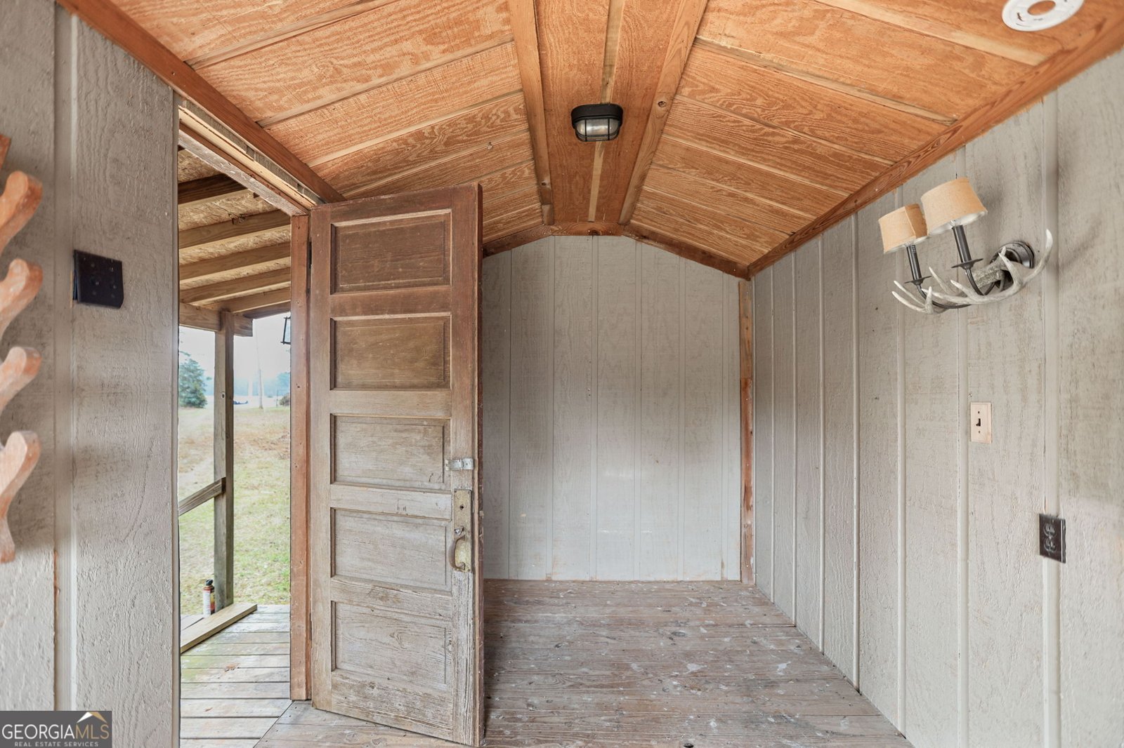 464 County Road 125 Roanoke - Photo 52