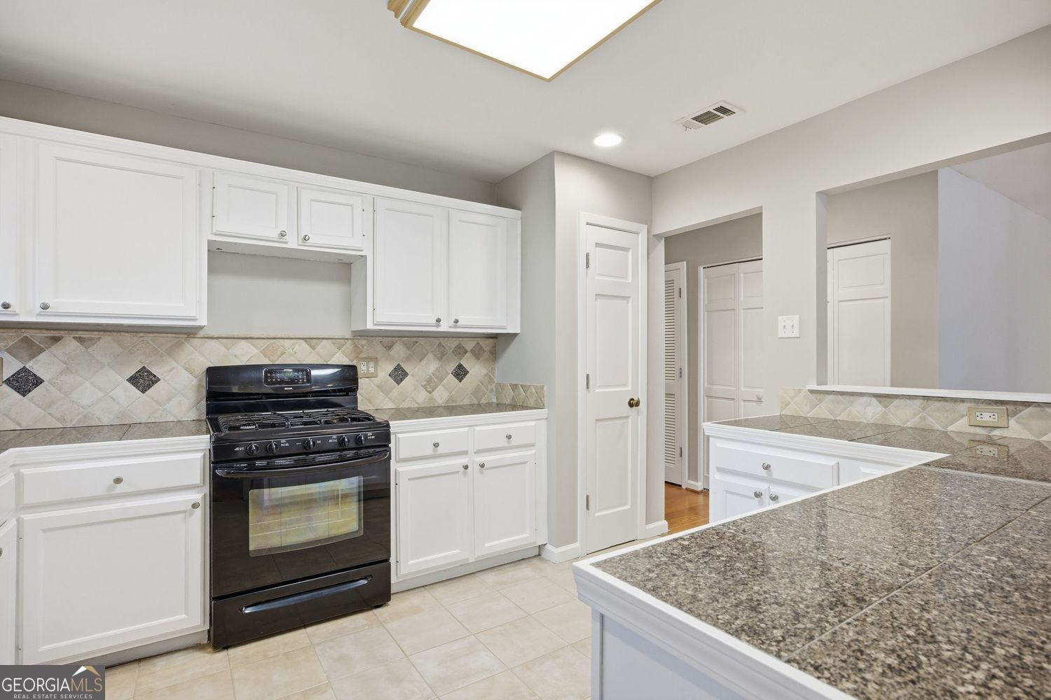 1900 Powers Ferry Trace Marietta - Photo 13