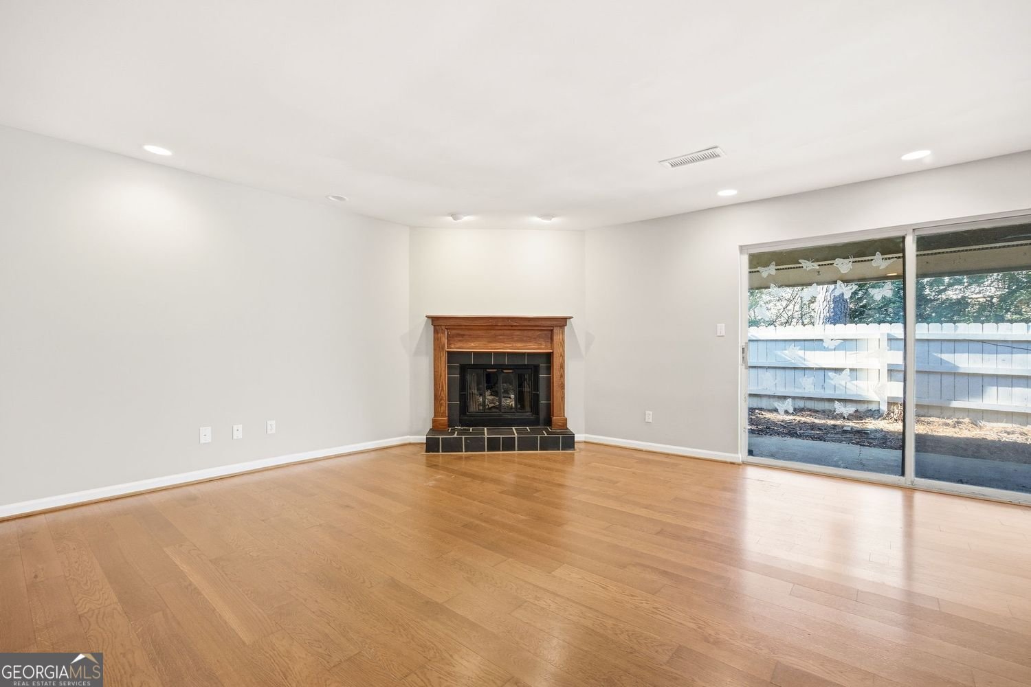 1900 Powers Ferry Trace Marietta - Photo 6