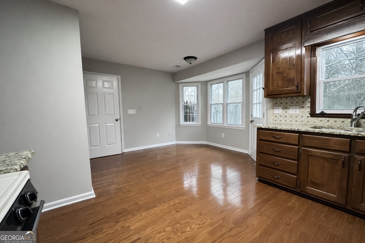 716 WILKES Drive Loganville - Photo 14