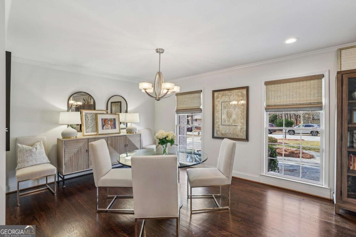 2077 Luray Court Atlanta - Photo 8