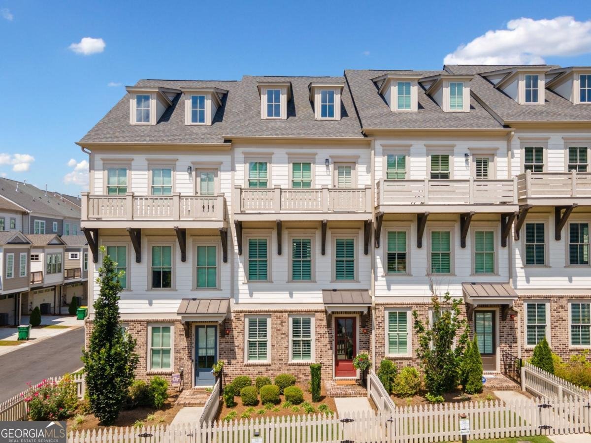 1104 Thomas Street Woodstock - Photo 1