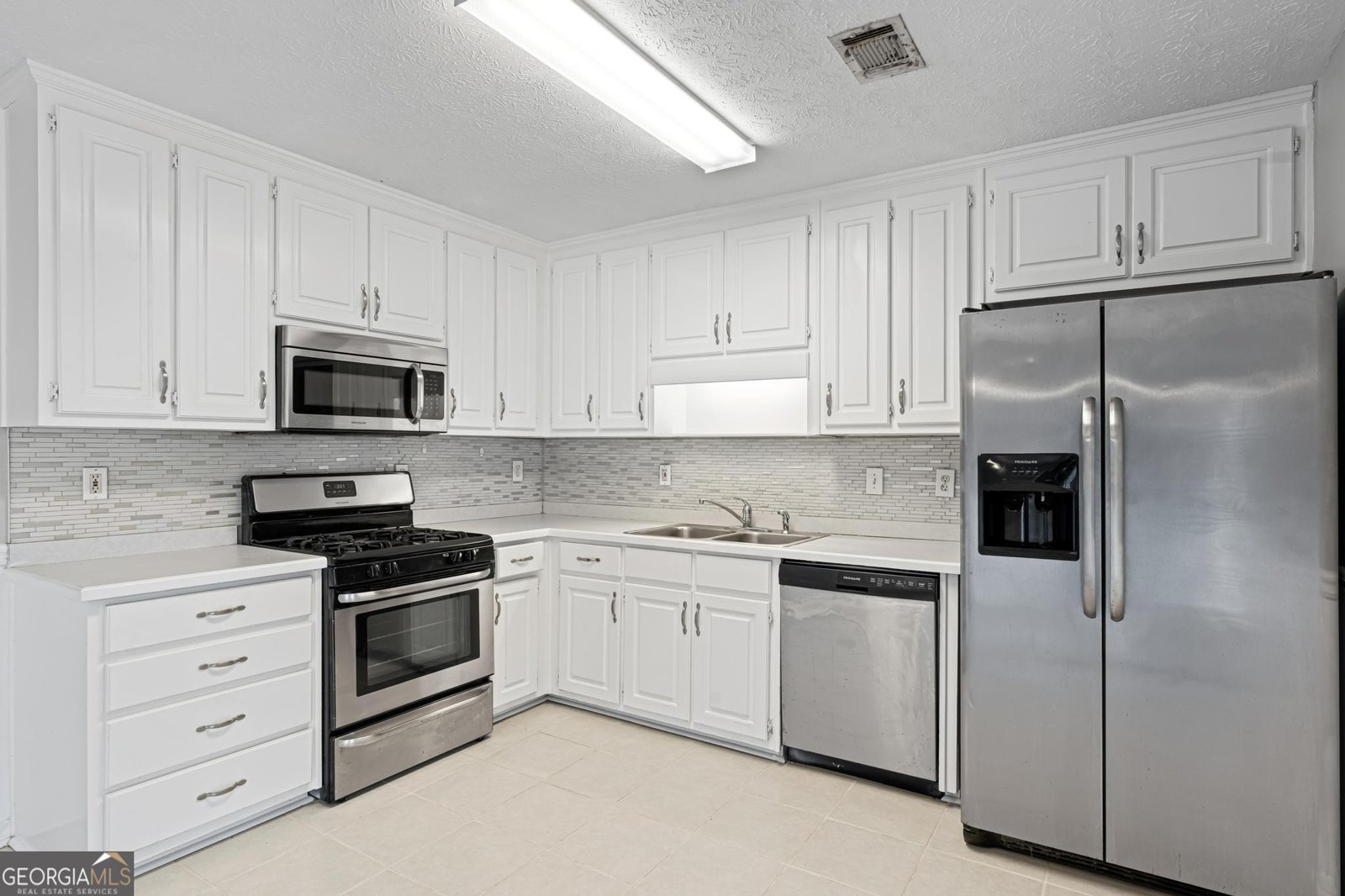 133 Floresta Drive McDonough - Photo 9