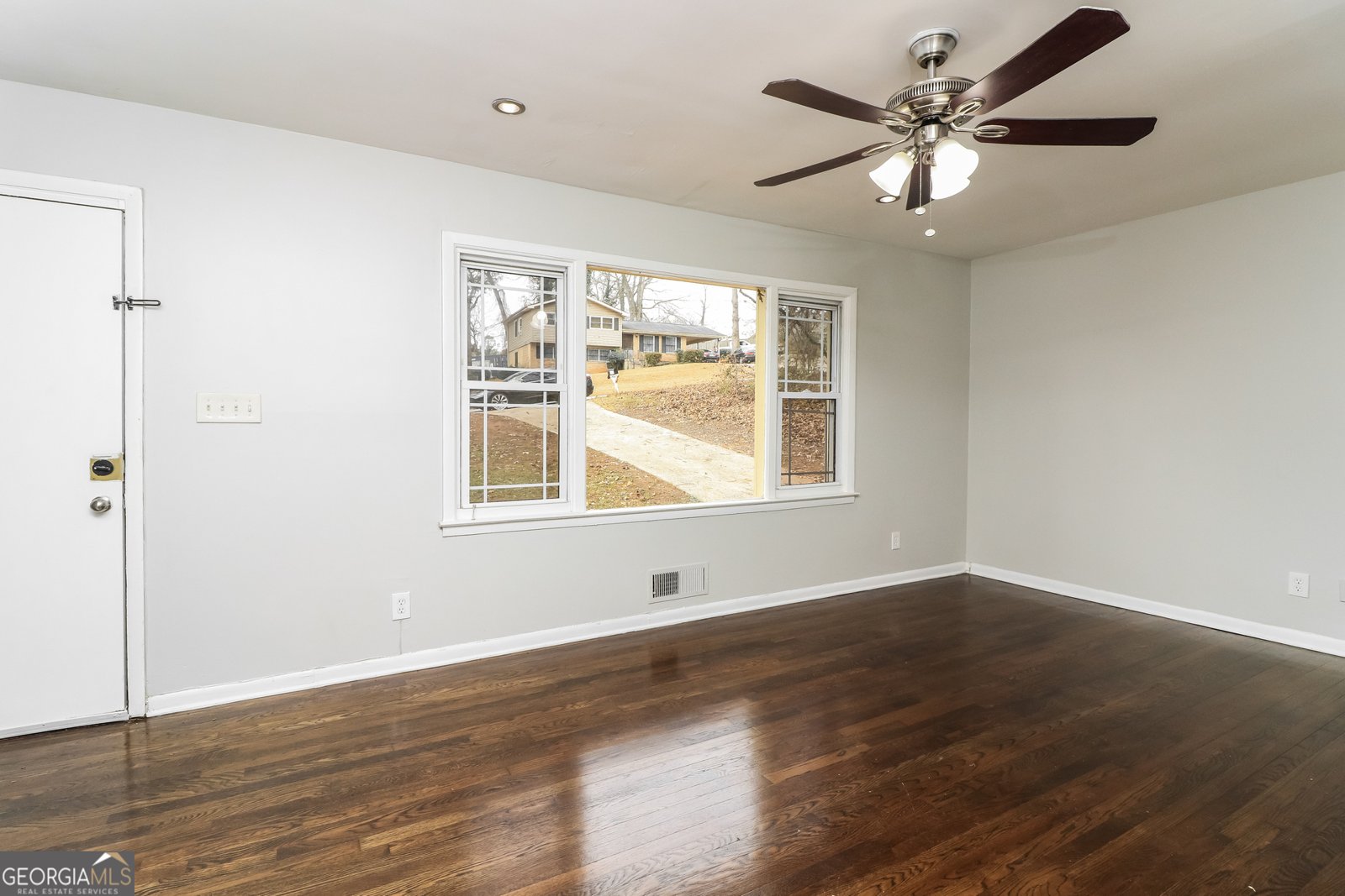 2483 Crestdale Circle Atlanta - Photo 17