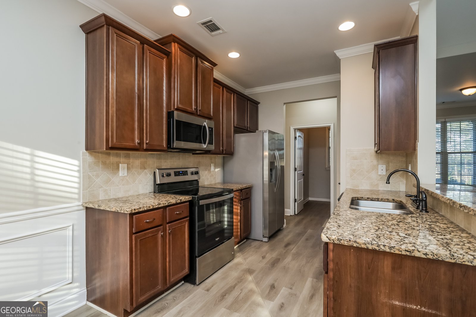 933 Besse Way Locust Grove - Photo 6