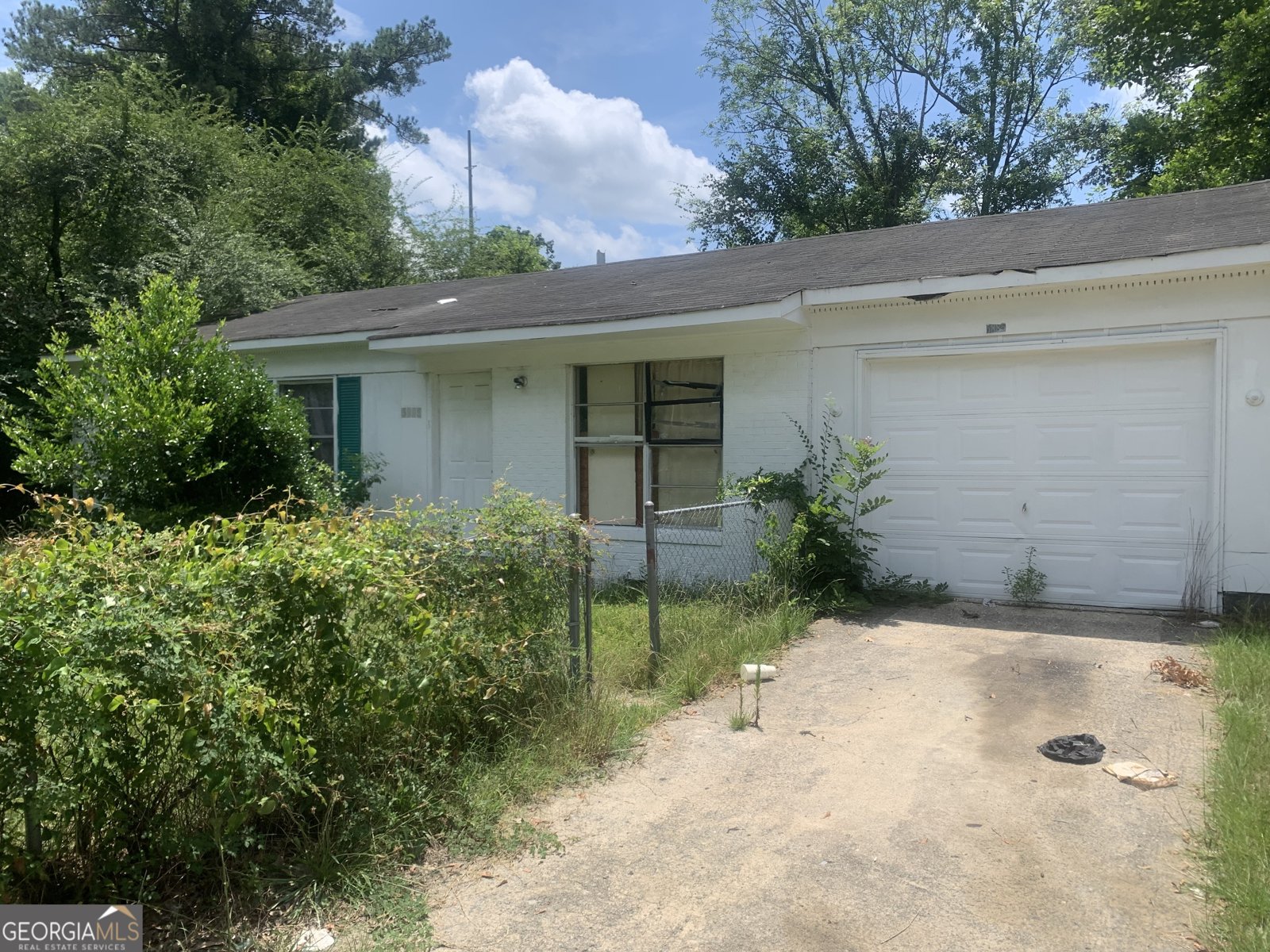 5885 Leone Drive Macon - Photo 1