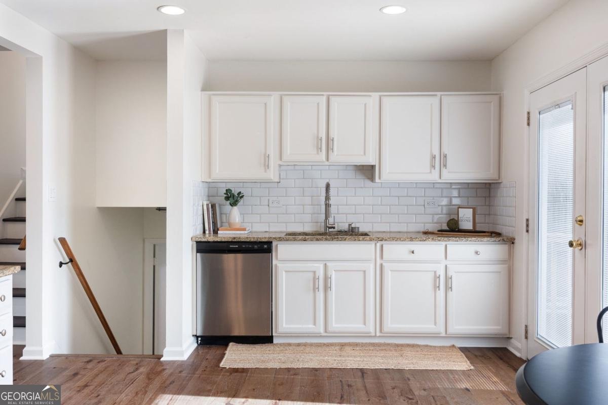 114 Woodglen Drive Woodstock - Photo 12