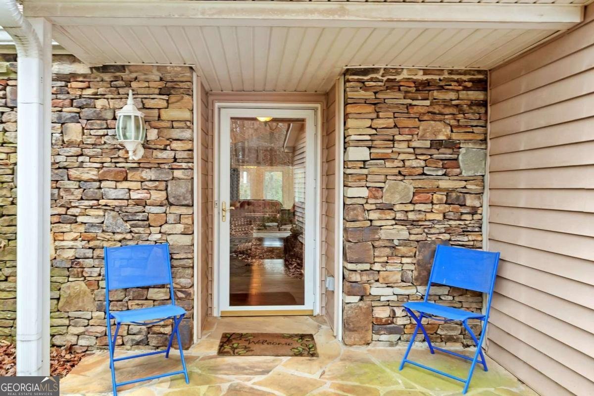 2770 Cherokee Lane Woodstock - Photo 1