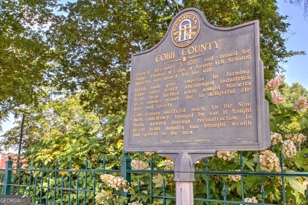 3275 Hilltop Circle Marietta - Photo 24