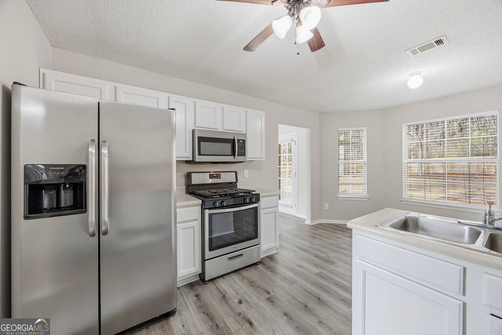 315 Ermines Way McDonough - Photo 9