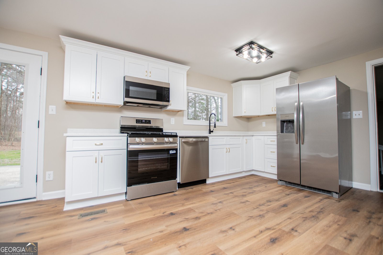 757 Burnt Hickory Road Douglasville - Photo 15