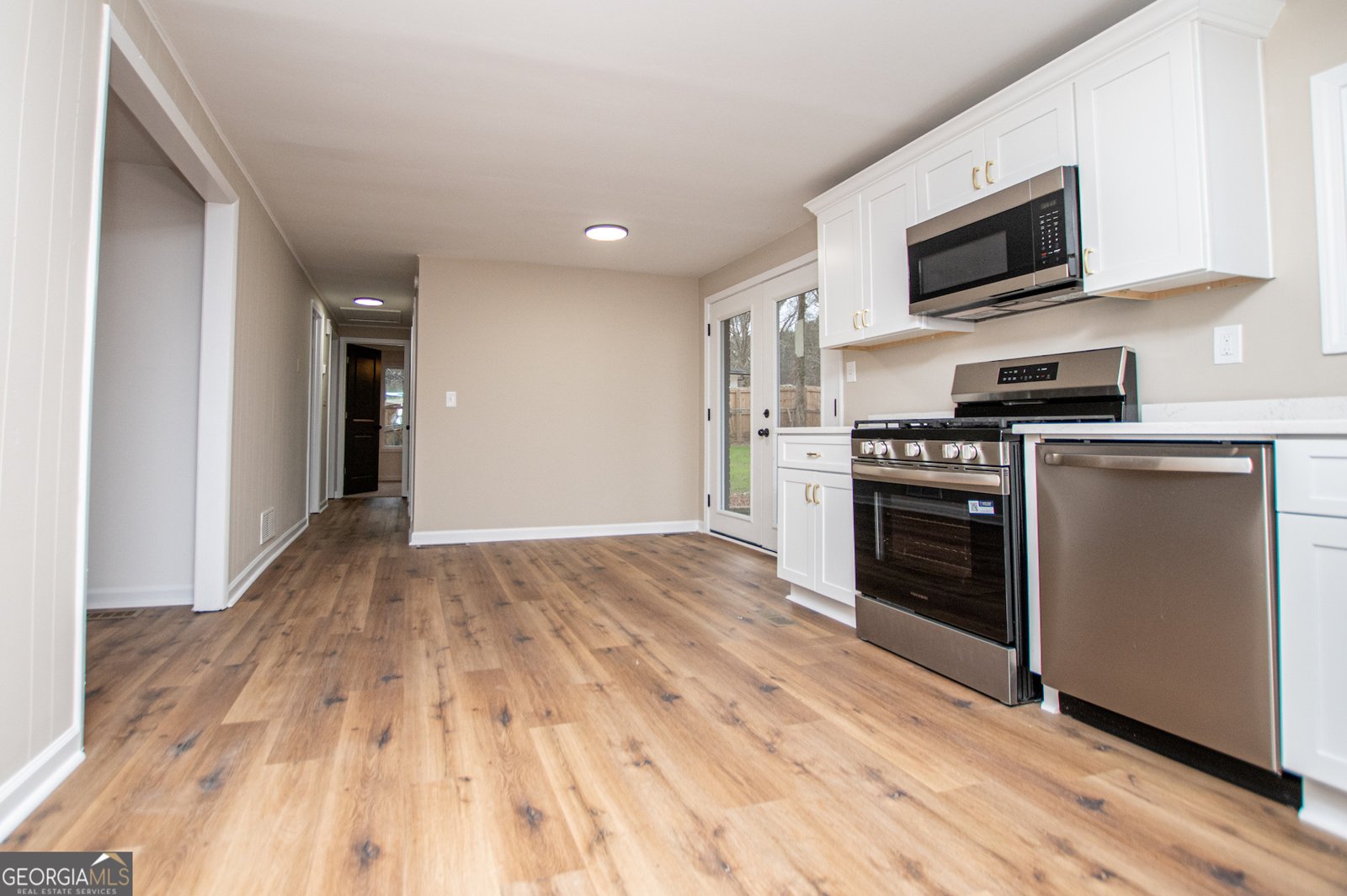 757 Burnt Hickory Road Douglasville - Photo 18