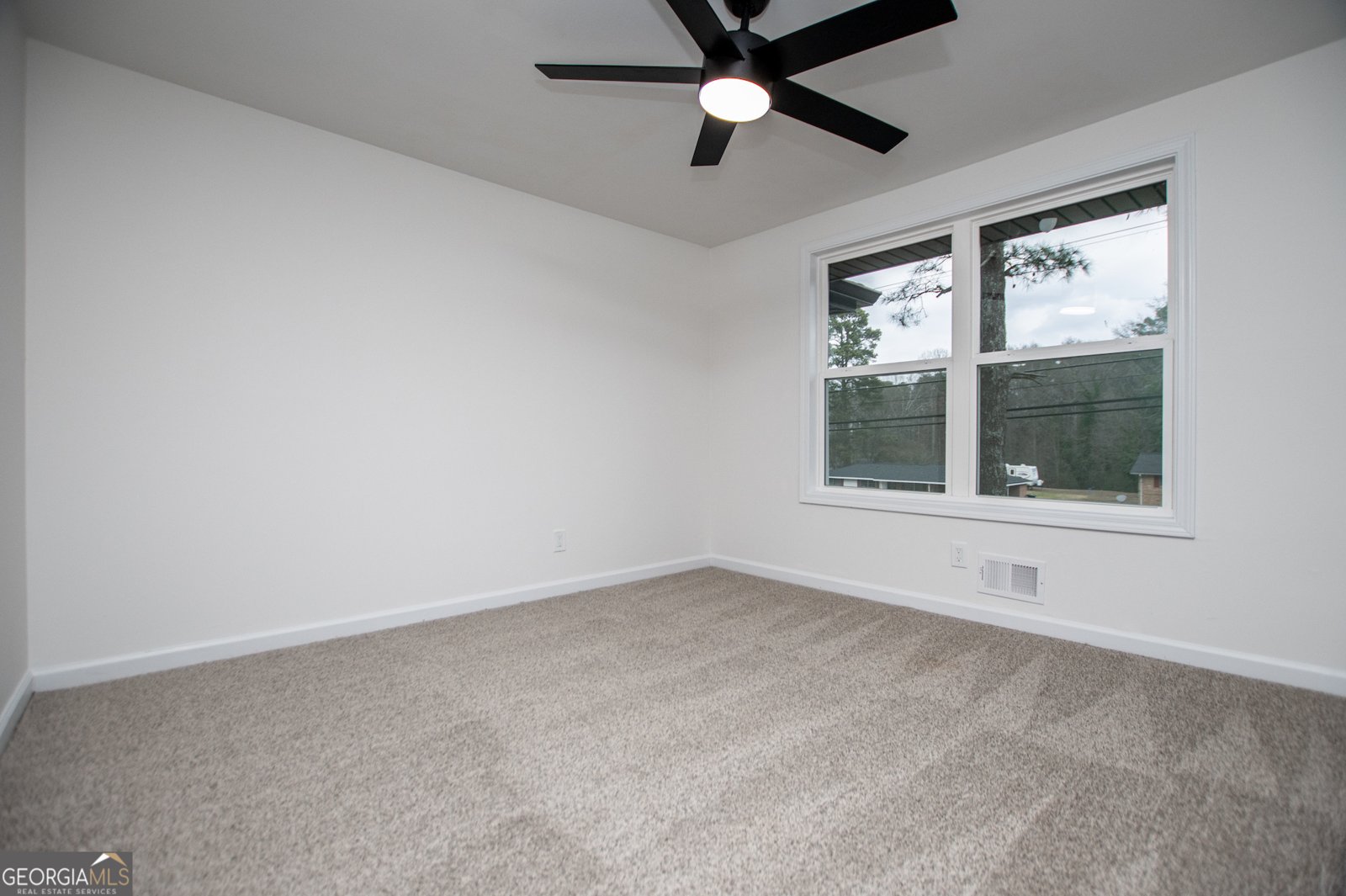 757 Burnt Hickory Road Douglasville - Photo 19