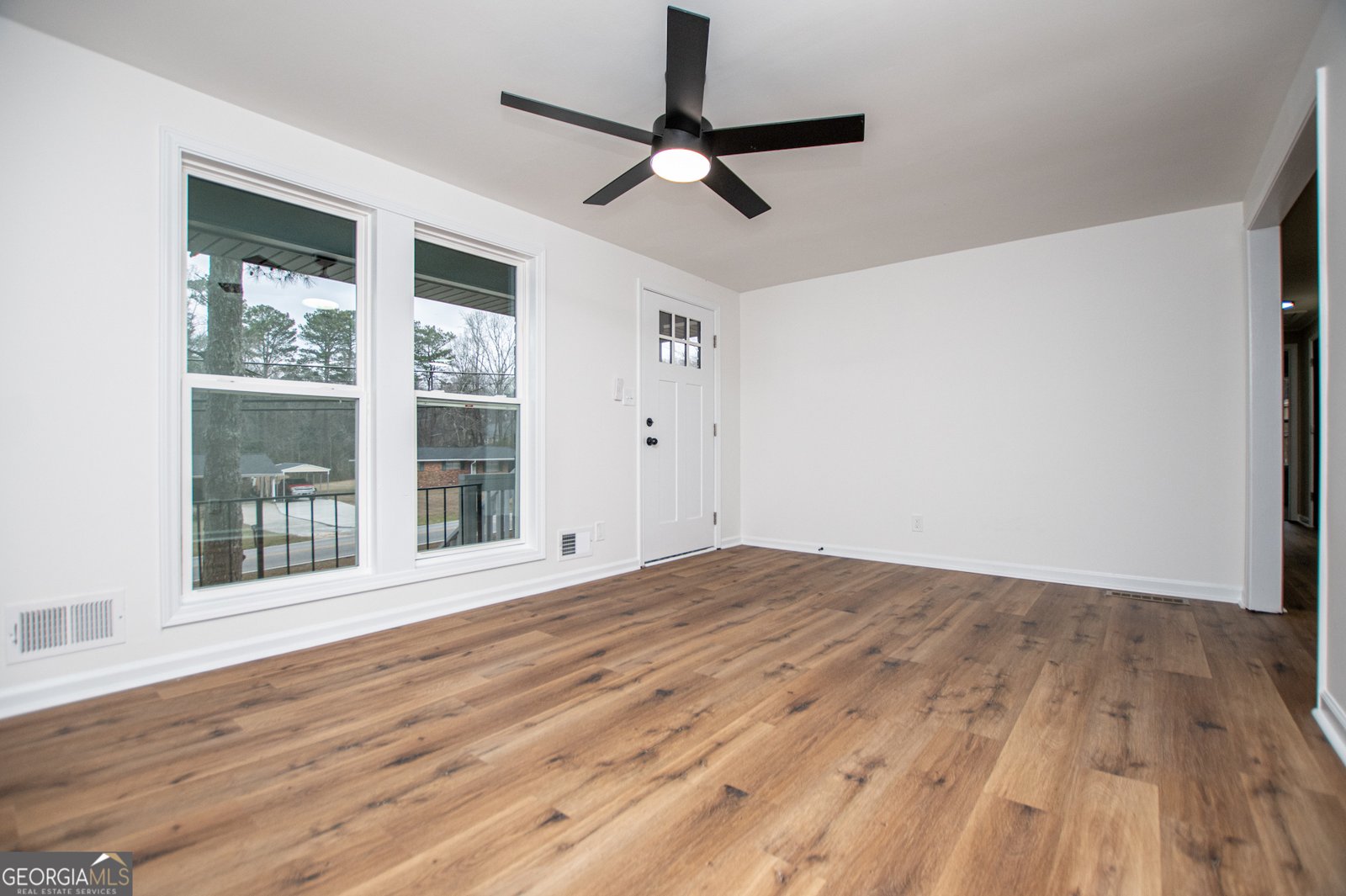 757 Burnt Hickory Road Douglasville - Photo 8