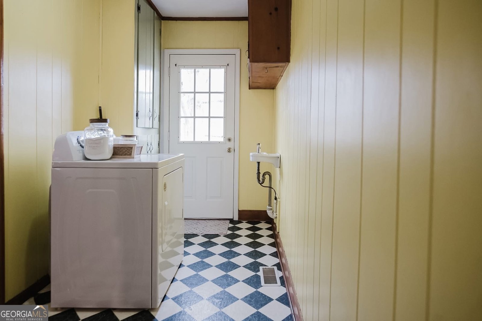 205 Matthews Street Barnesville - Photo 15