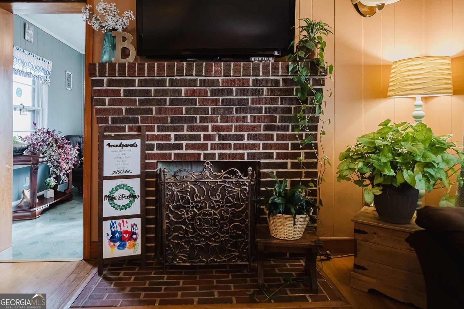 205 Matthews Street Barnesville - Photo 8