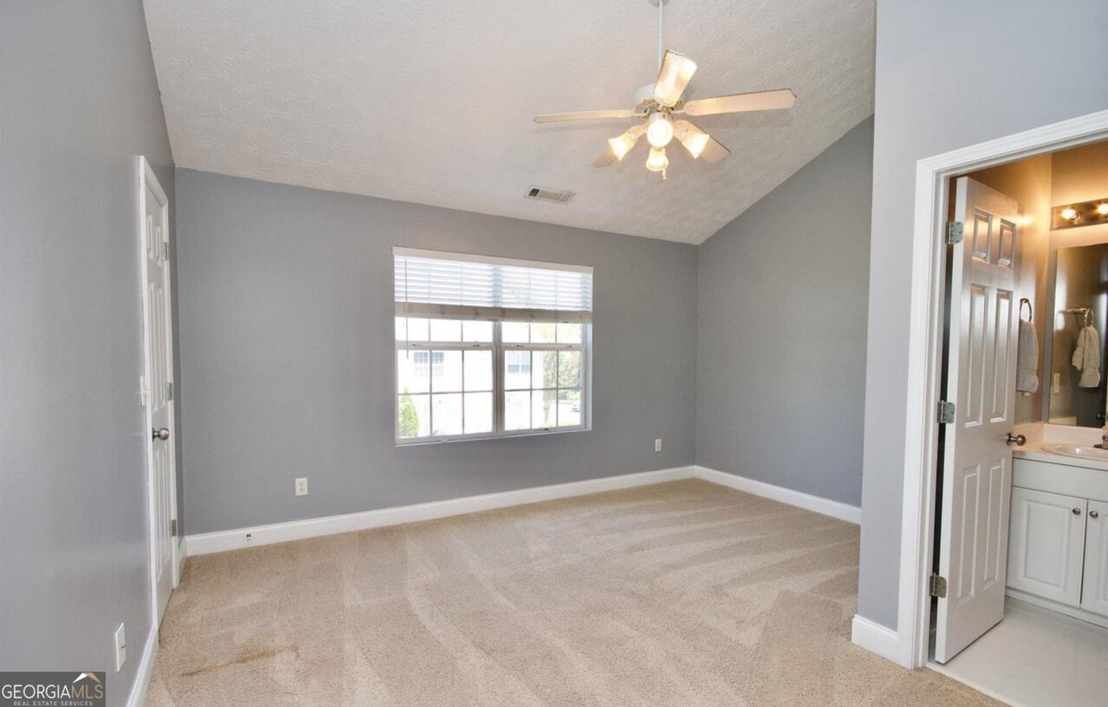 24 Intown Place Fayetteville - Photo 13
