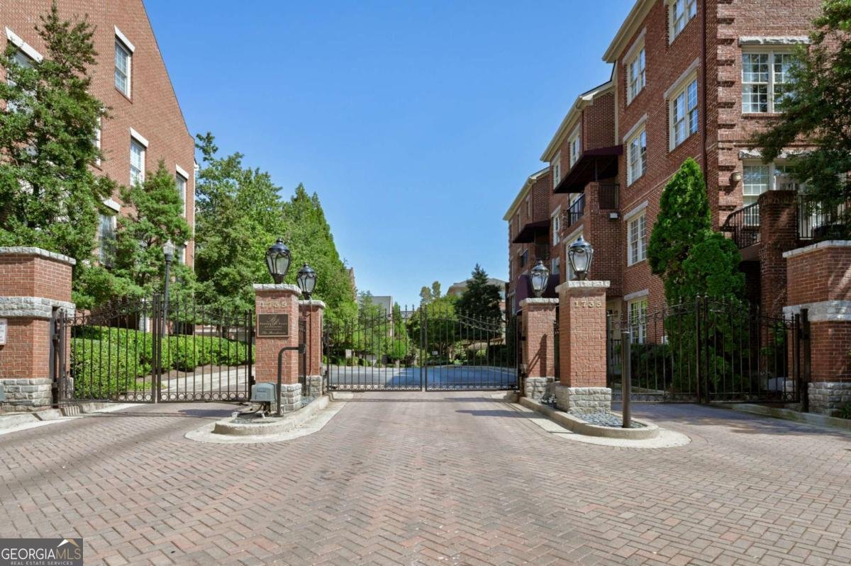 1735 Peachtree Street Atlanta - Photo 72