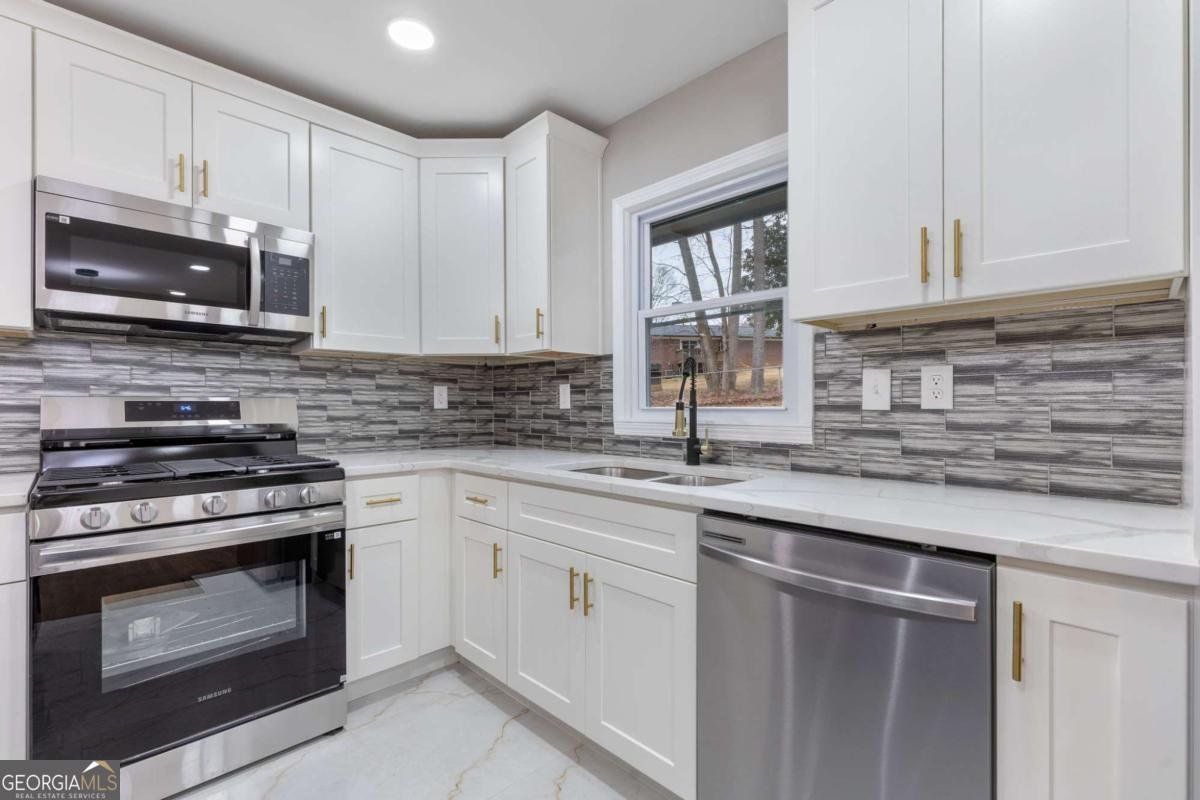 4065 Craig Drive Duluth - Photo 8