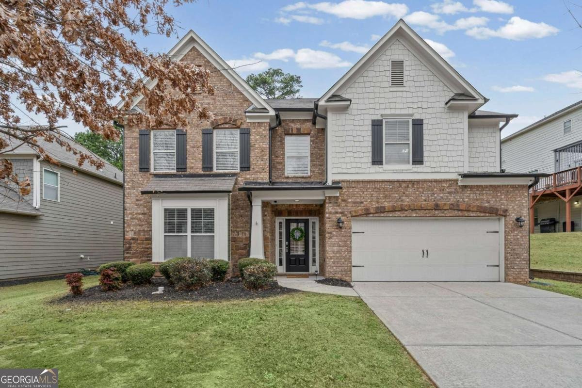 1340 Apple Blossom Cumming - Photo 1