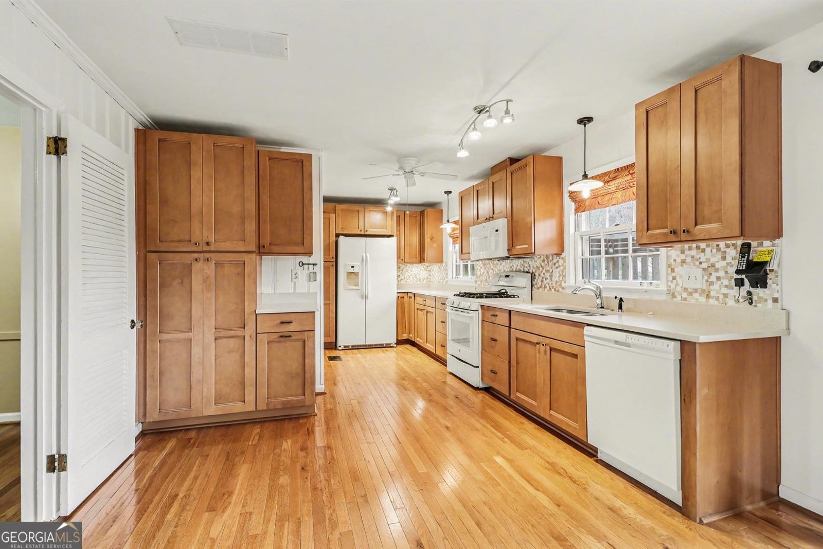 2327 Bry Mar Drive Atlanta - Photo 6