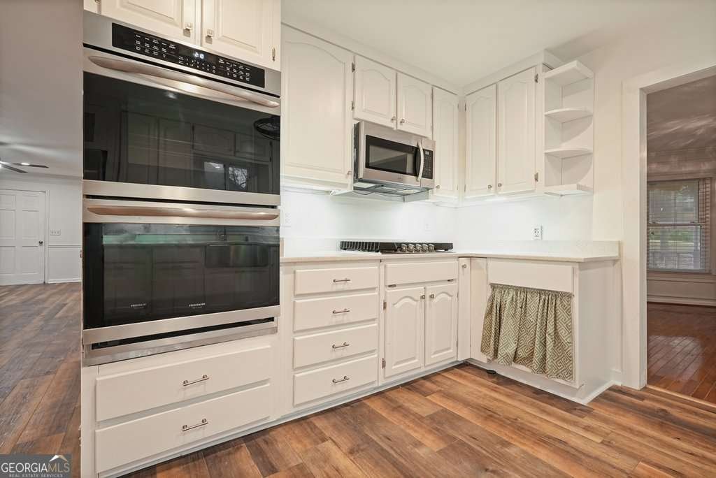 402 Leslie Court Woodstock - Photo 13