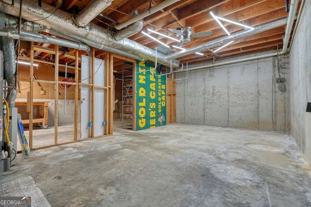 402 Leslie Court Woodstock - Photo 46