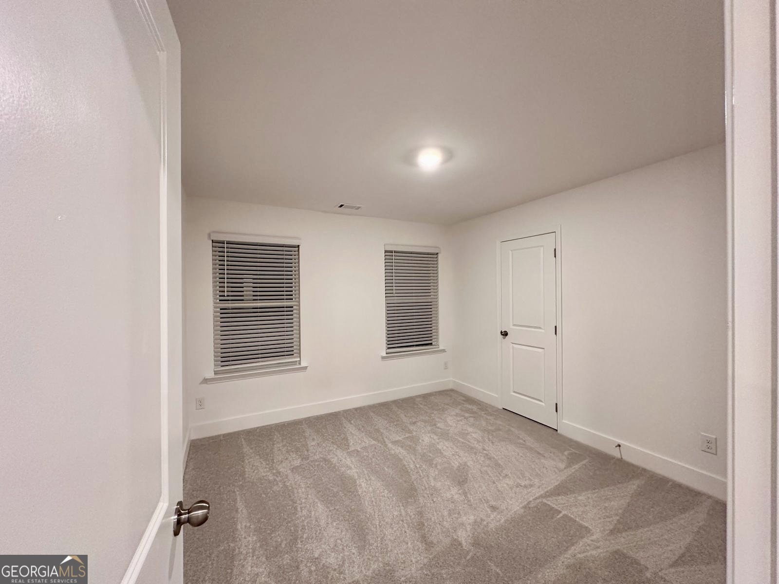 537 HYDE RIDGE Trail LOGANVILLE - Photo 10