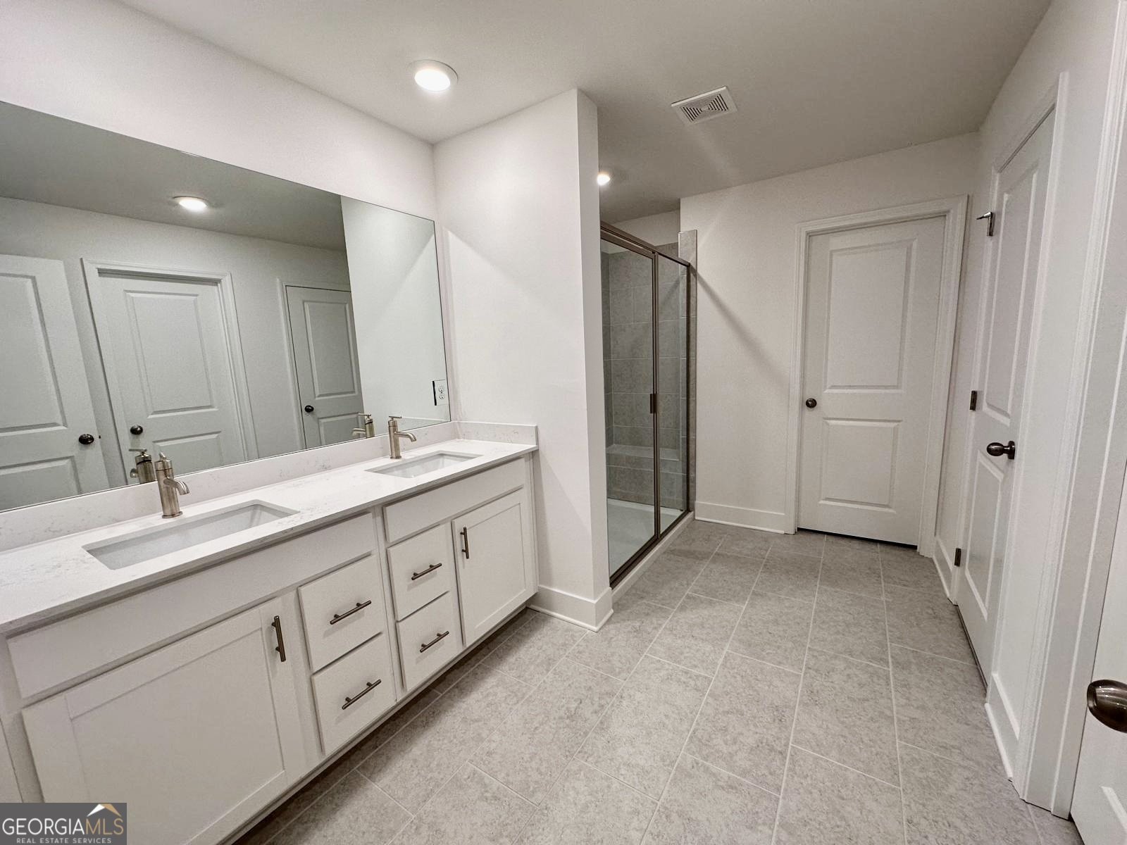 537 HYDE RIDGE Trail LOGANVILLE - Photo 7