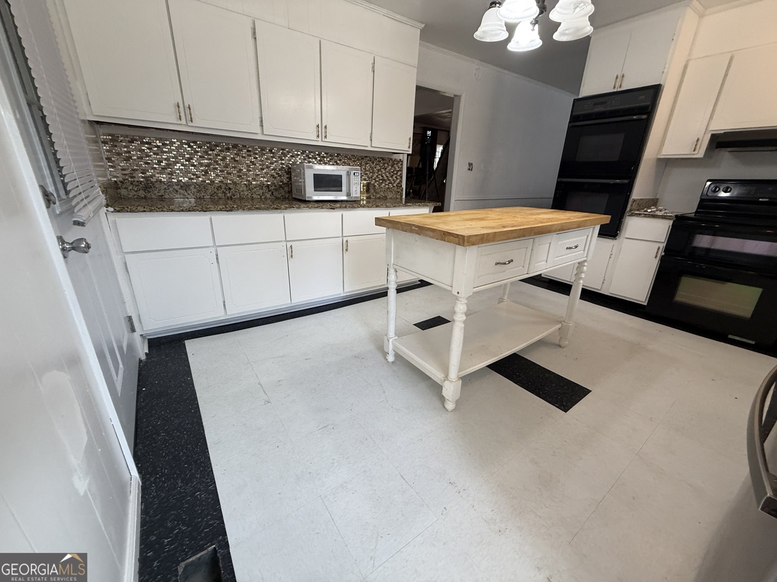 1977 Thomas Drive Macon - Photo 15