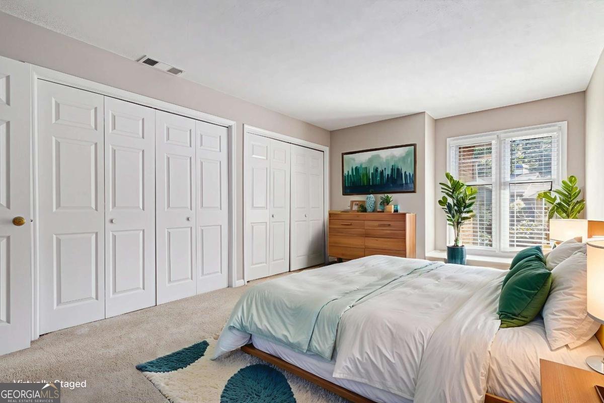 915 Garden Court Sandy Springs - Photo 15