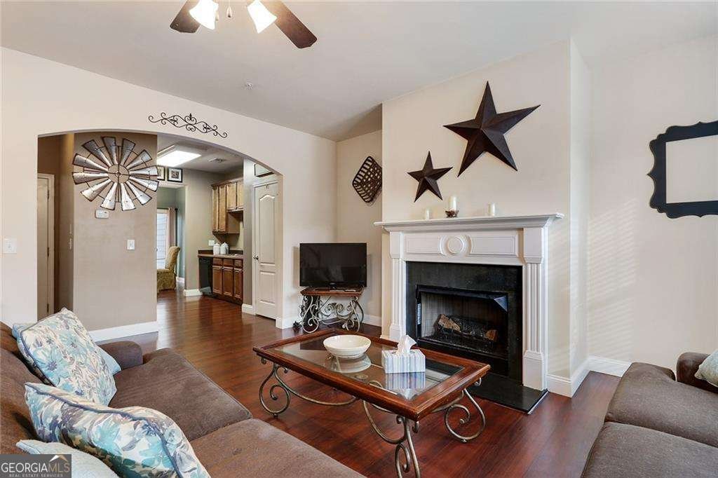 207 River Green Avenue Canton - Photo 7