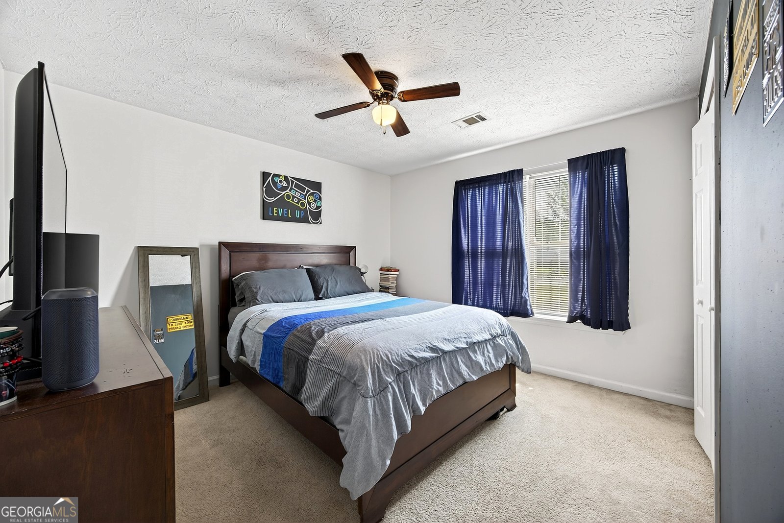 469 Village Circle Stockbridge - Photo 15