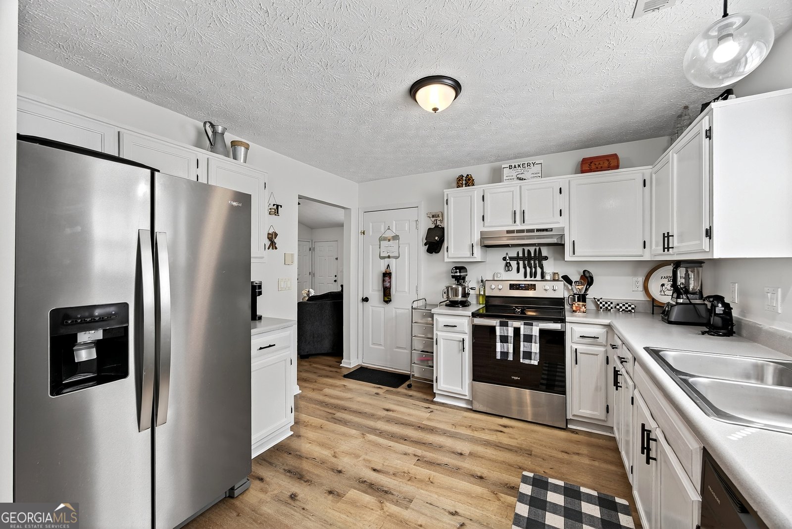 469 Village Circle Stockbridge - Photo 9