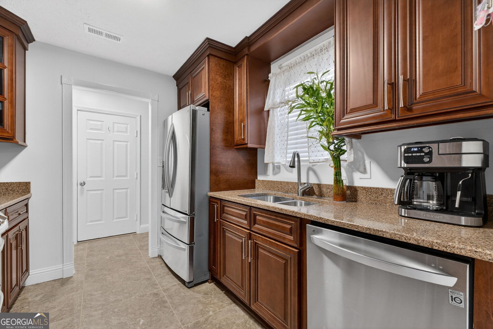 1589 Bonanza Church Road Jonesboro - Photo 10