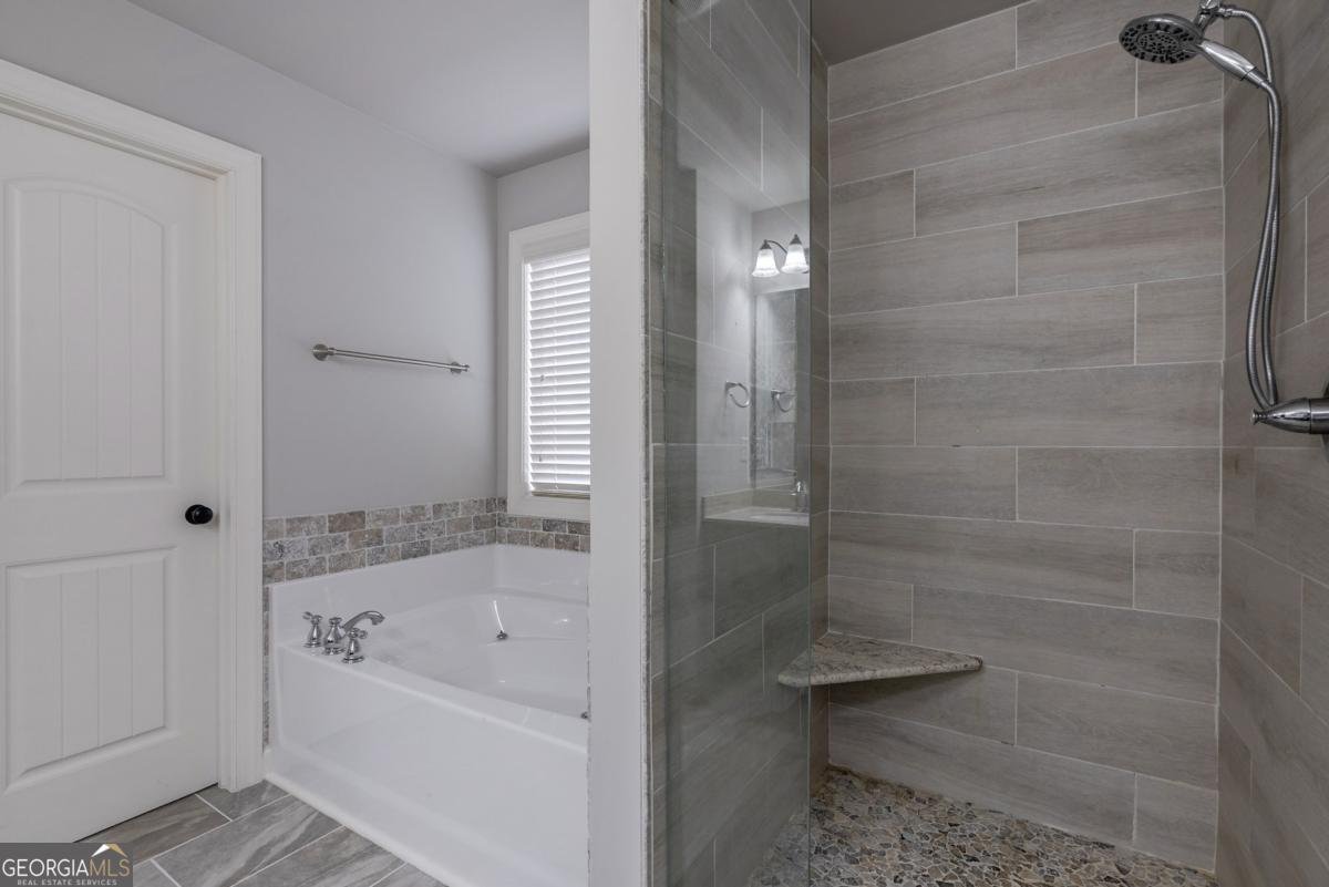 236 Towns Walk Drive Athens - Photo 15